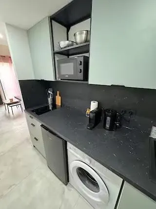 Petit Boudoir Lyonnais Neuf Terrasse Climatise بيت للعطل